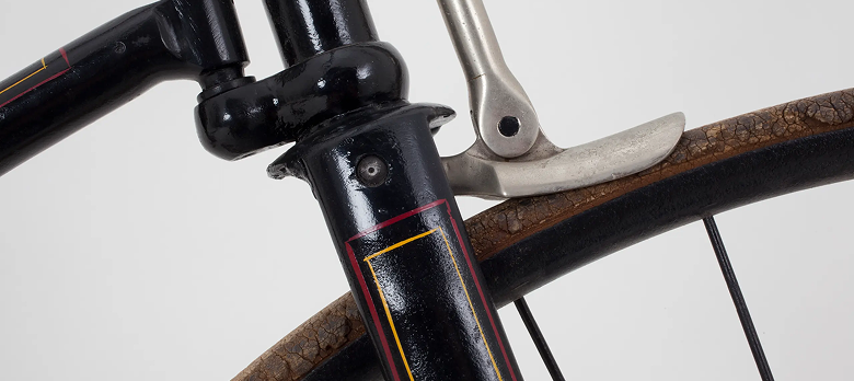 Early Years (1880–1910)h1